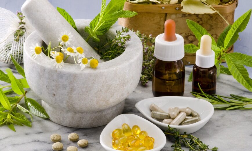 ¿Es efectiva la medicina alternativa para tratar enfermedades?