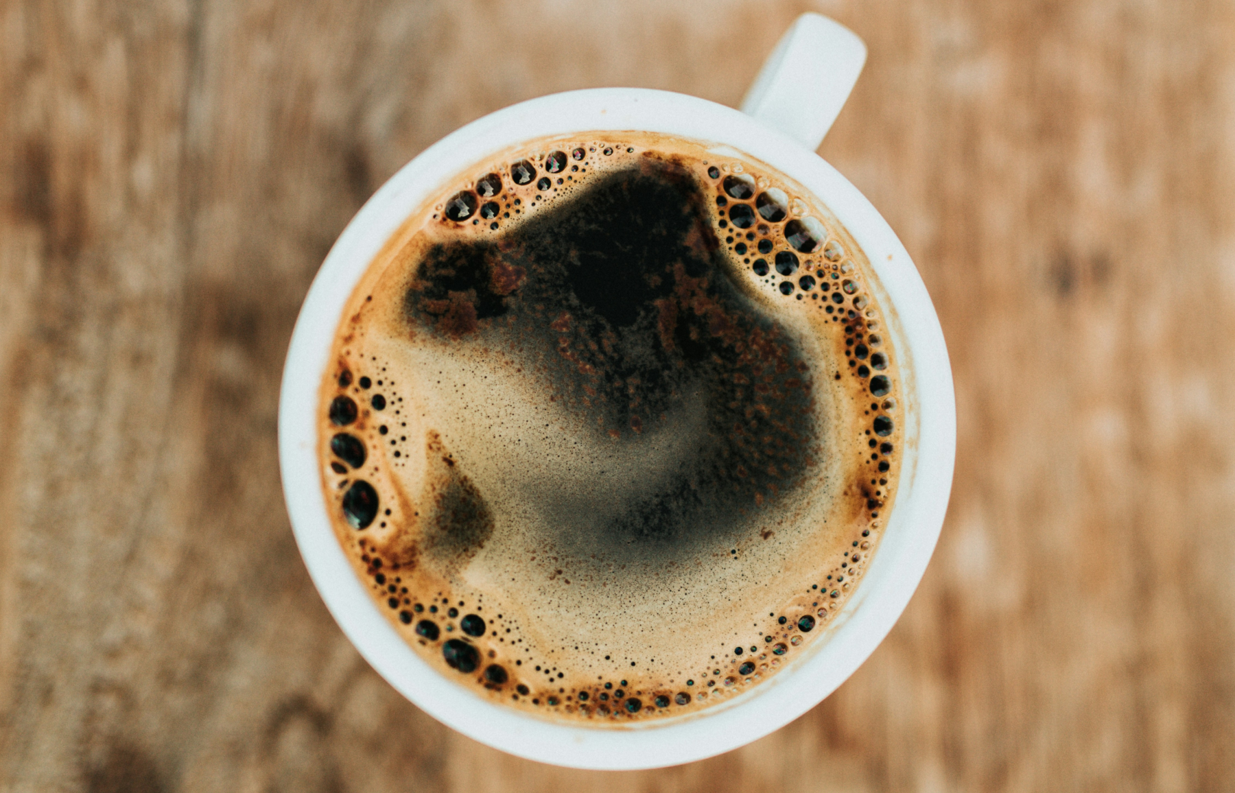 ¿Café nada más levantarnos?  Por qué deberías esperar 90 minutos para tu primera taza